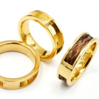 Pferdehaar-Ring, golden aus Edelstahl. Breite 6mm mit 4mm...