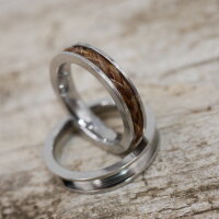 Edelstahl-Ring mit Nut und Brücke, 4mm breit, zum...